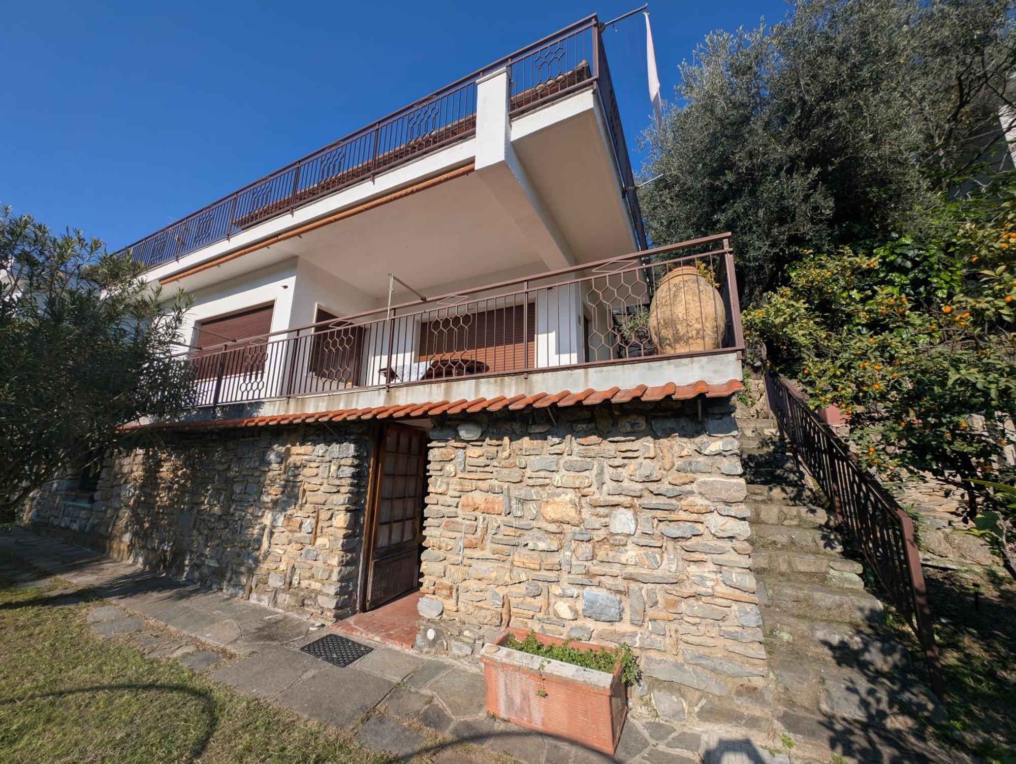 La Casa Di Nonna Lorenna Alassio Exterior photo